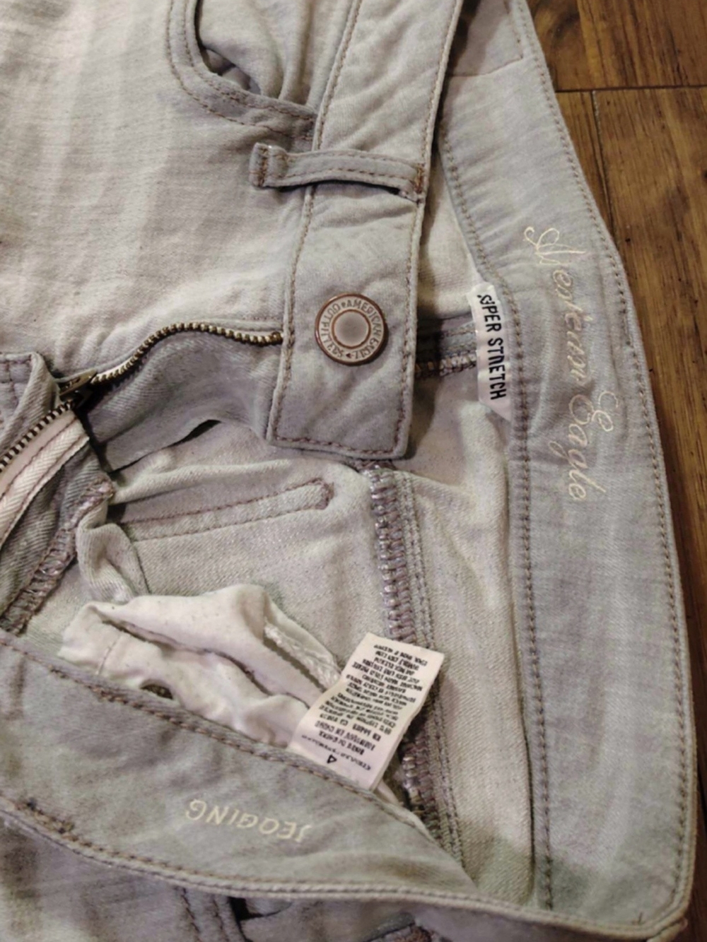 American Eagle Super Stretch Jeans - Light Grey Lavender
